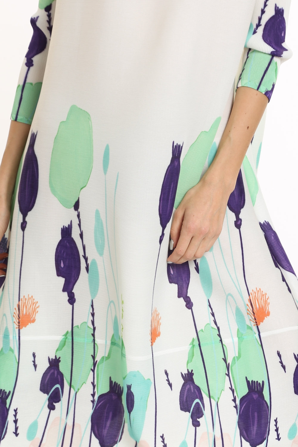 LC3761_WHITE