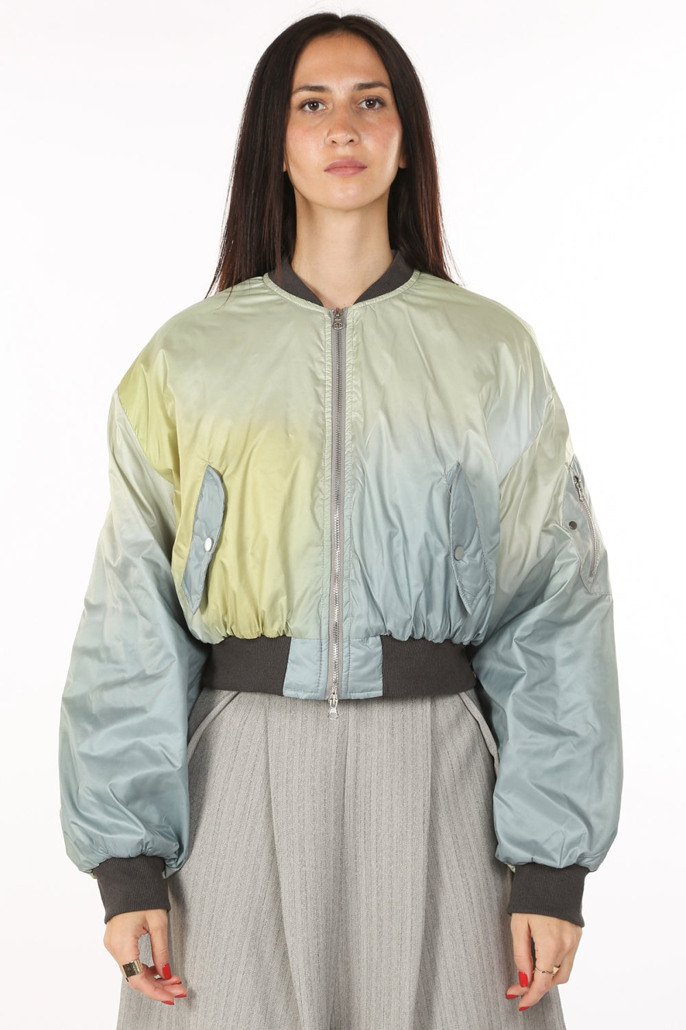 MC4384_GREEN