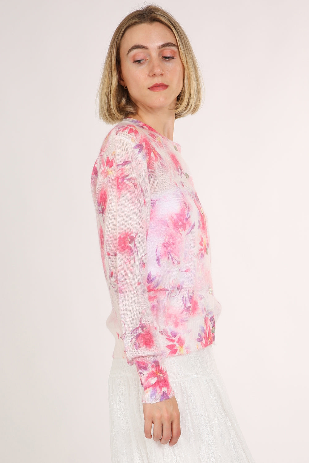 QM4025_FUCHSIA