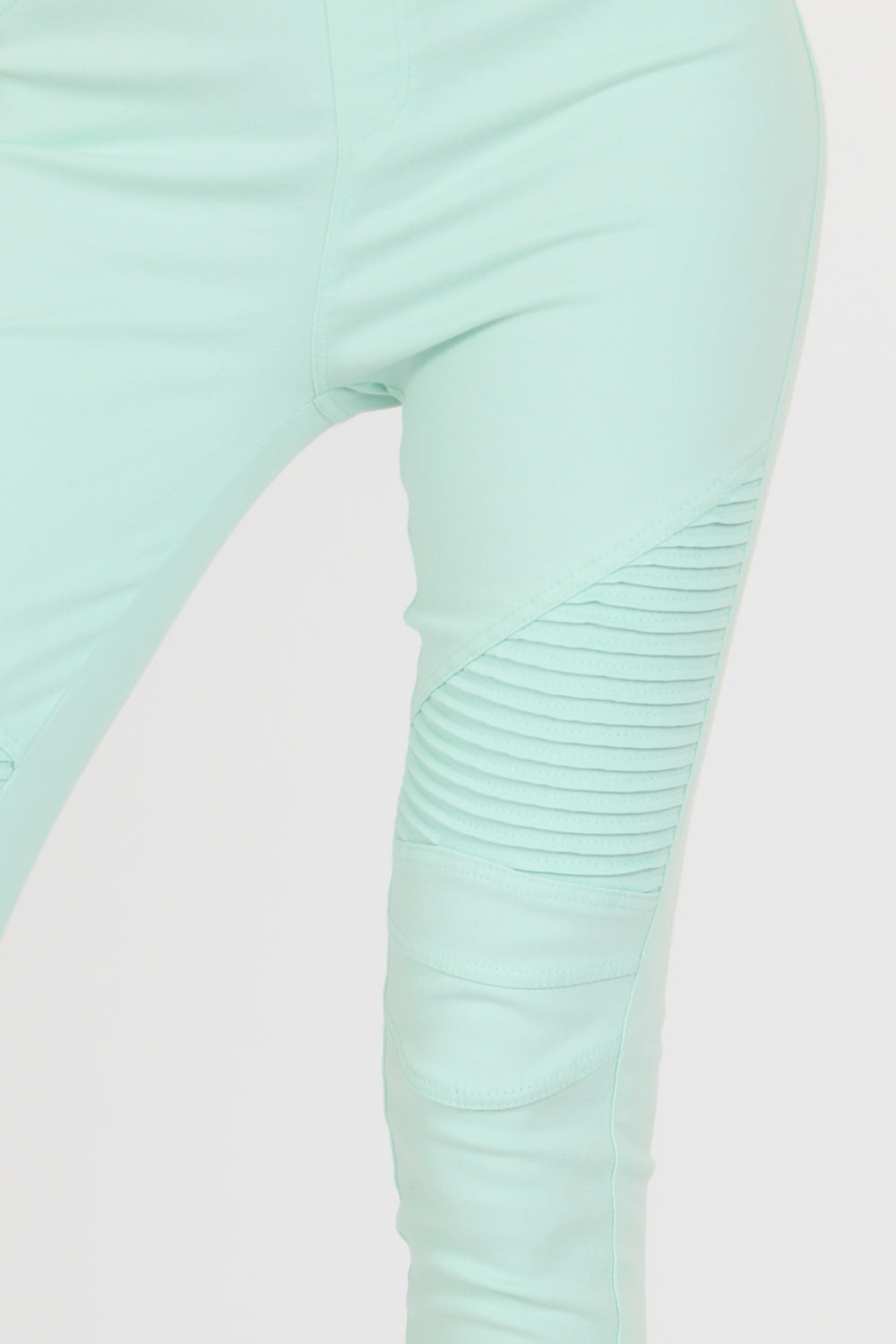 OP7019_MINT