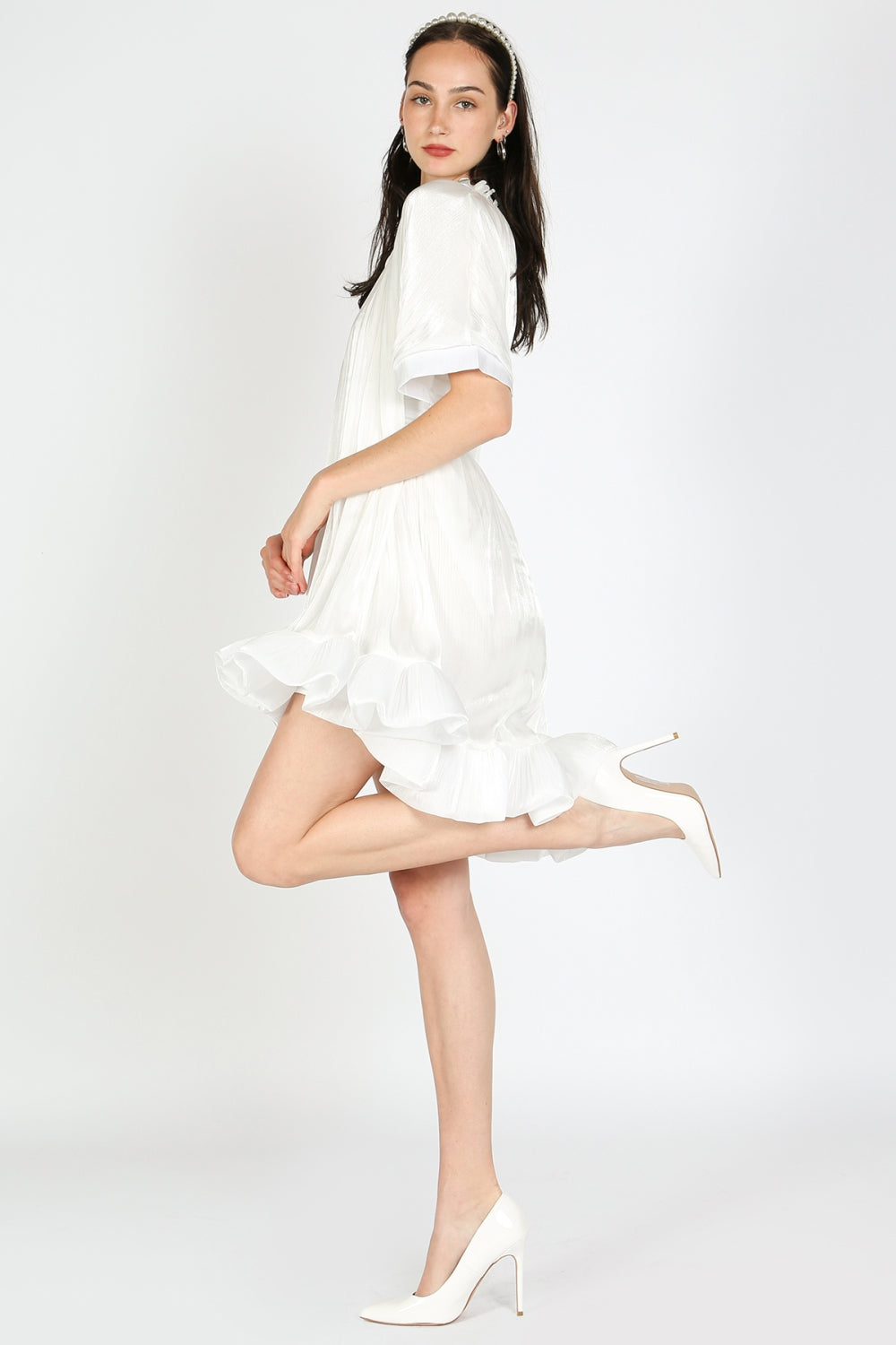 MC3747_WHITE