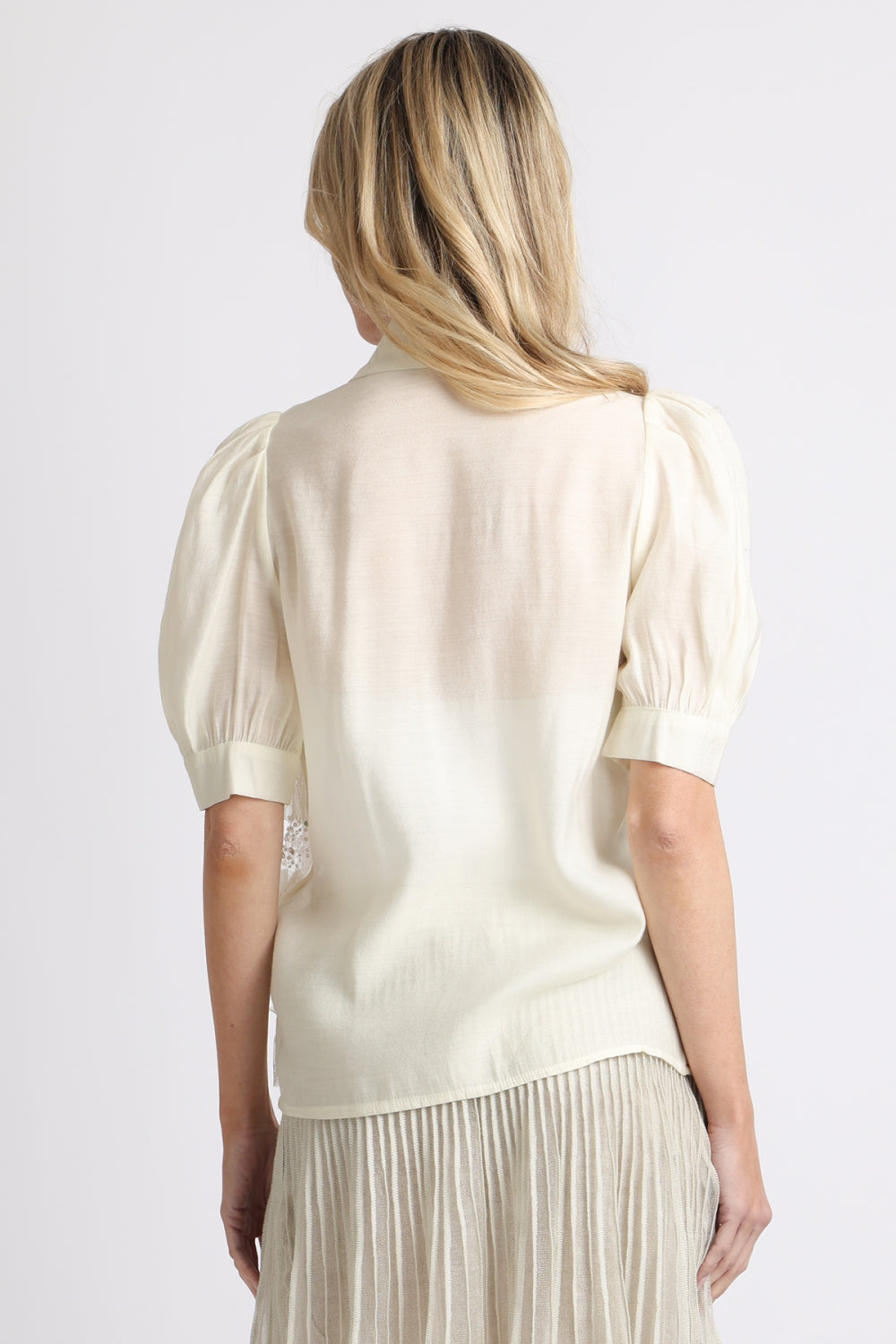 PC2202_IVORY