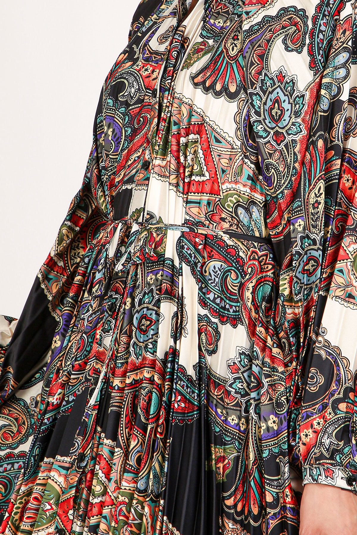 Ellen Multicolor Abstract Paisley Print Pleated Maxi Dress - Shop Beulah Style