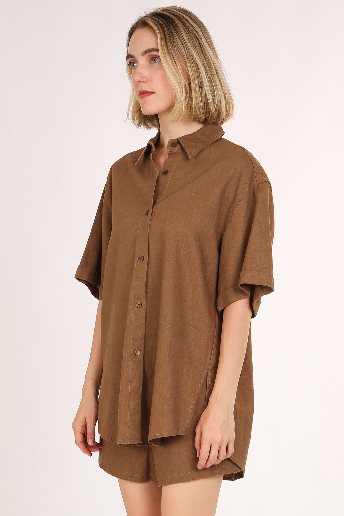 Kerry Linen Button Up Blouse & Shorts Set - Shop Beulah Style