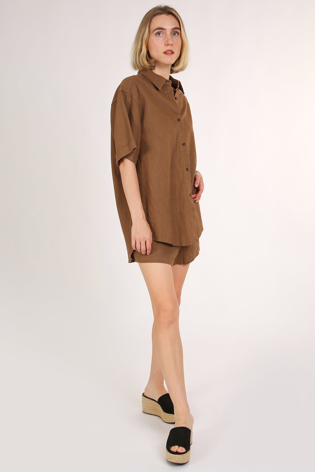 Kerry Linen Button Up Blouse & Shorts Set - Shop Beulah Style