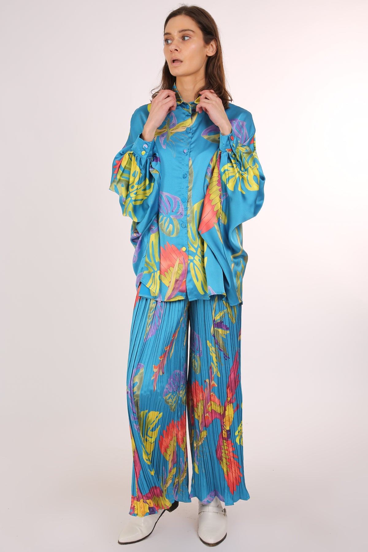 Ambrose Tropical Printed Satin Top & Pants Set - Shop Beulah Style