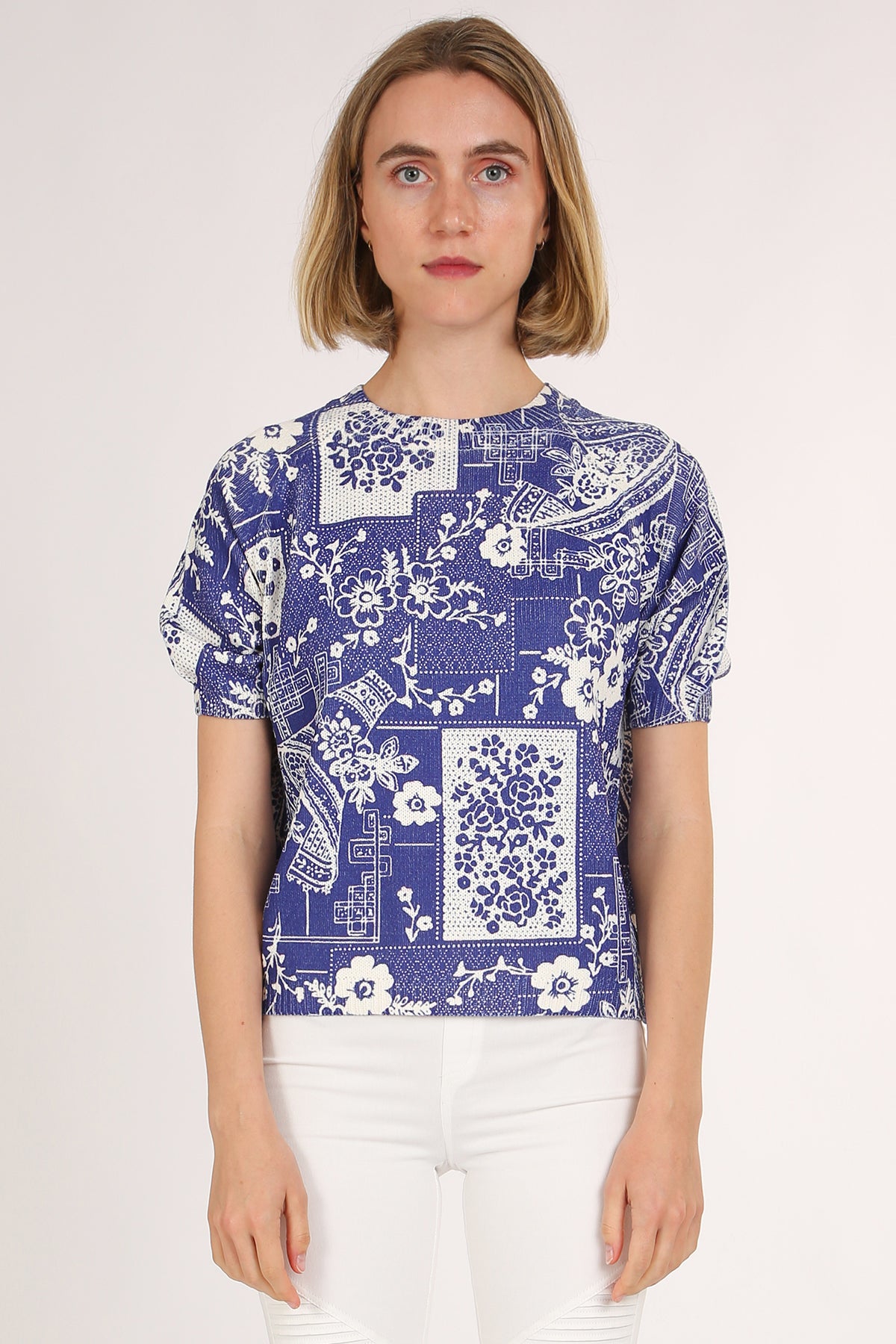 Victoria Contrast Floral Printed Knit Top - Shop Beulah Style