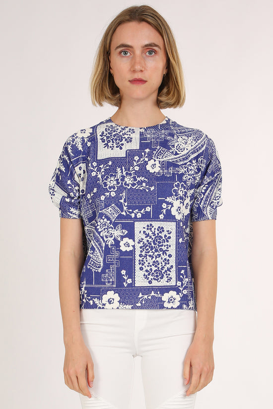 Victoria Contrast Floral Printed Knit Top - Shop Beulah Style