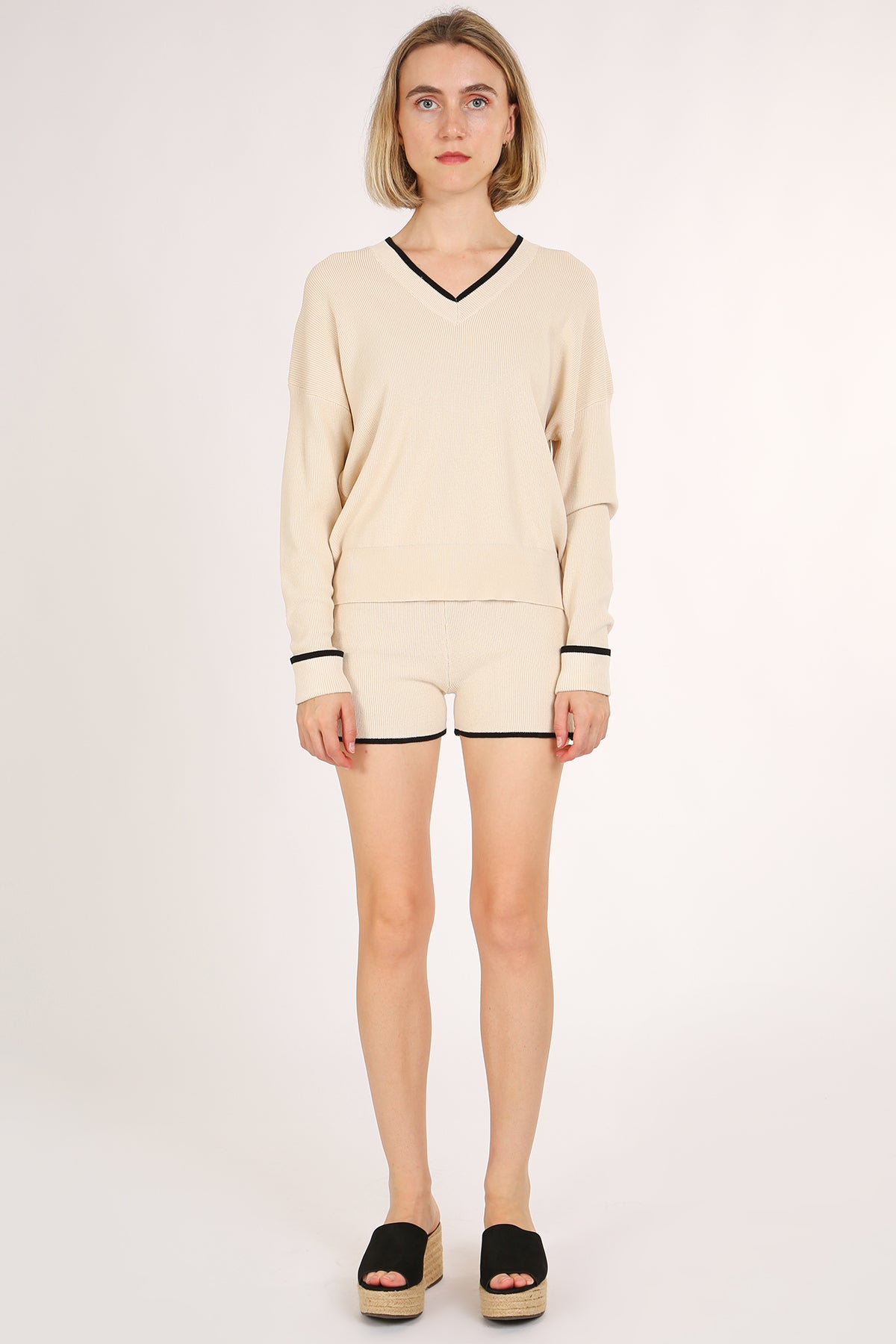 Thomas Contrast Lining Ribbed Knit Top & Shorts Set - Shop Beulah Style