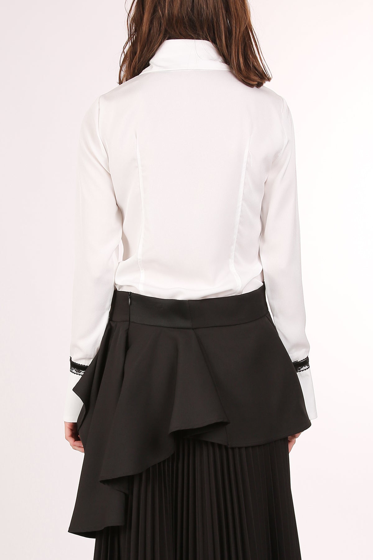 Blaire Contrast Piping Lace Detail Floral Corsage Blouse - Shop Beulah Style