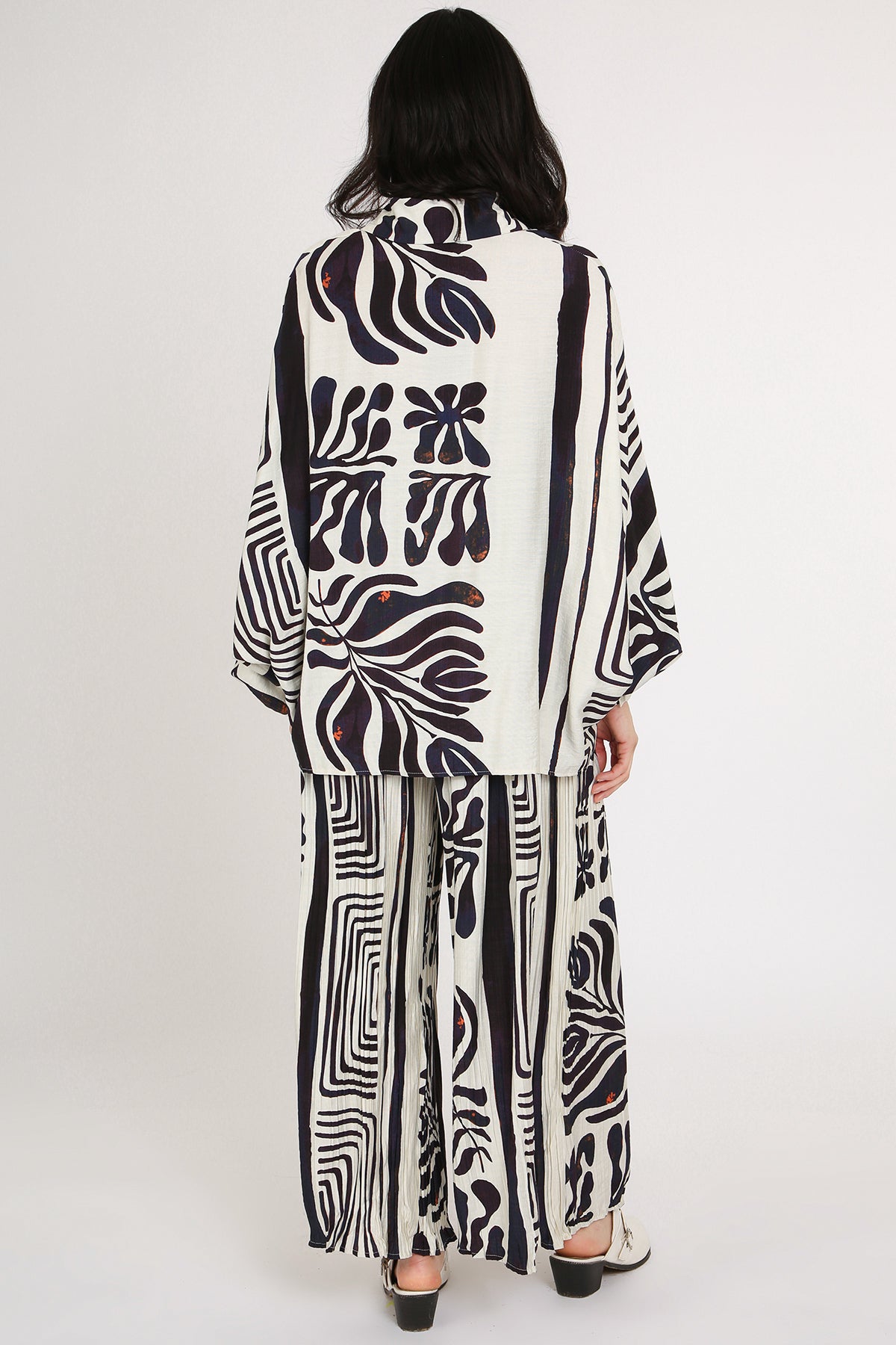 Quinn Abstract & Geo Printed Linen-Style Top & Pants Set