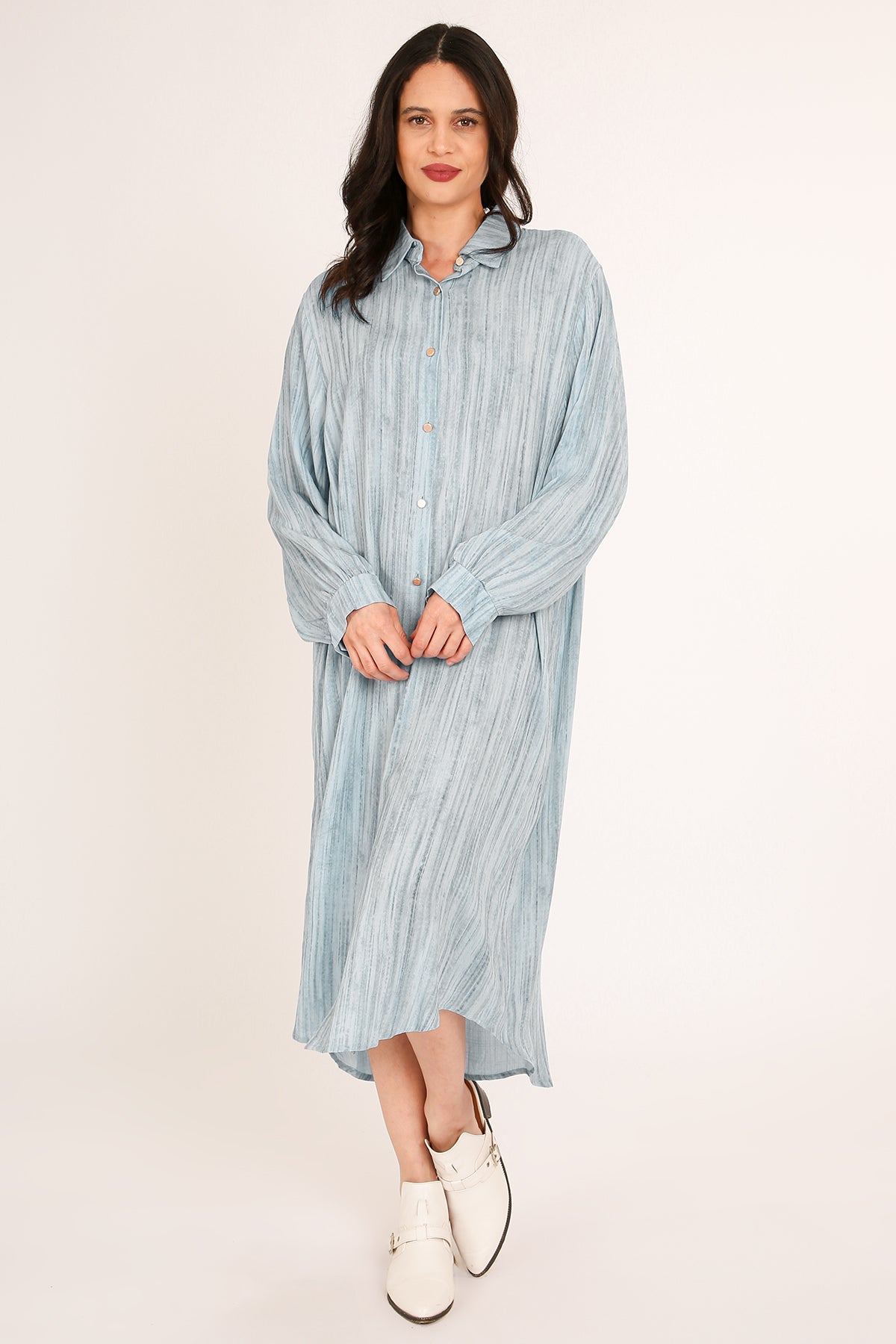 linen midi shirt dress boohoo Women's Plus Linen Look Midi Shirt Dress in Black
