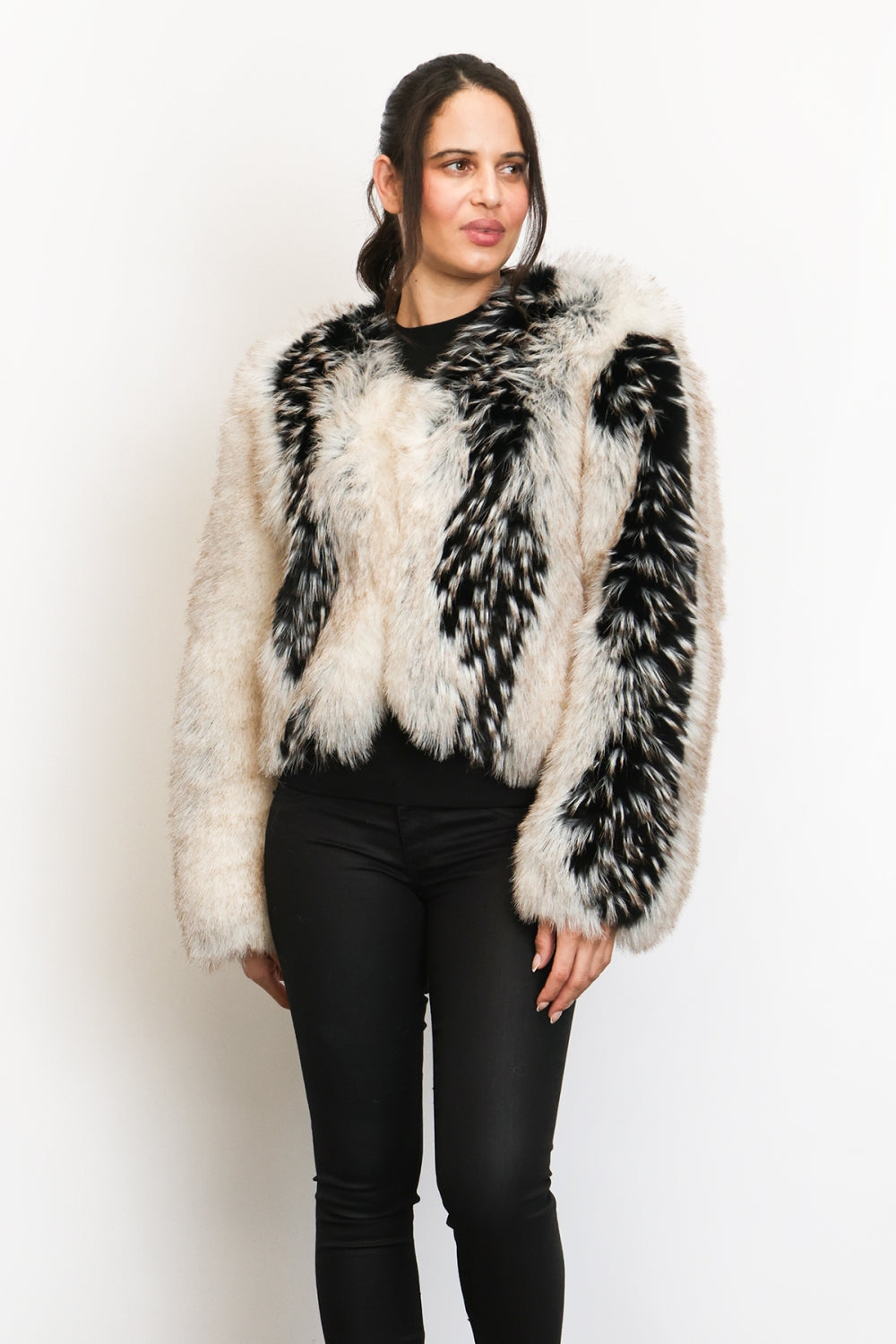 PM4172_IVORY