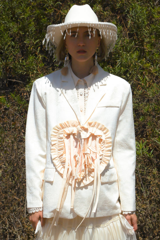DC4017_IVORY