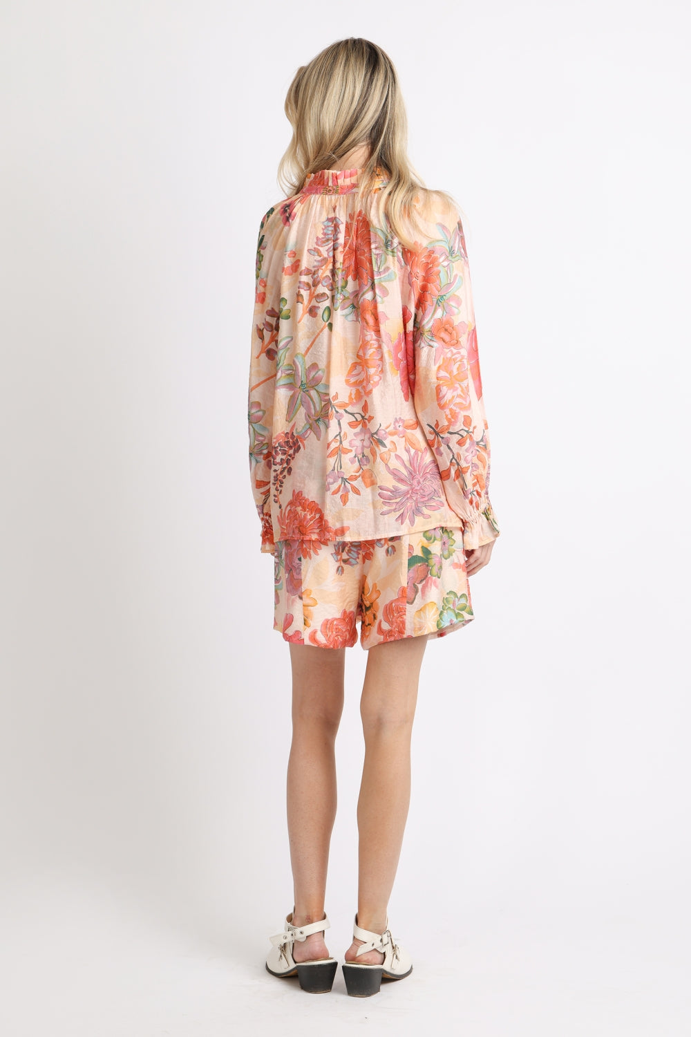 PM6046_PINK