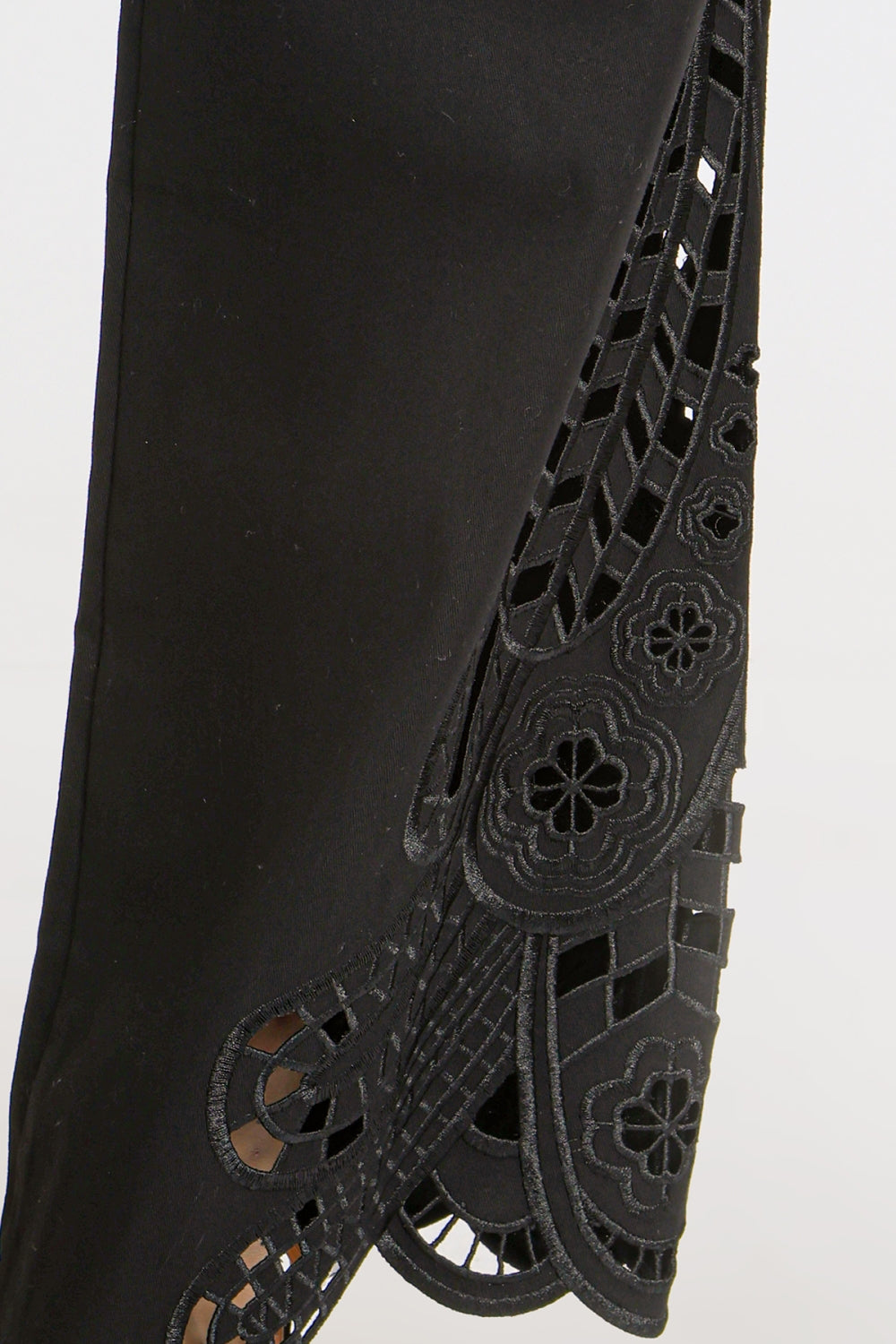 QC6246_BLACK