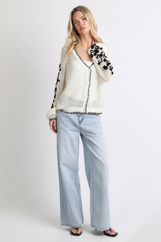 PM4175_WHITE