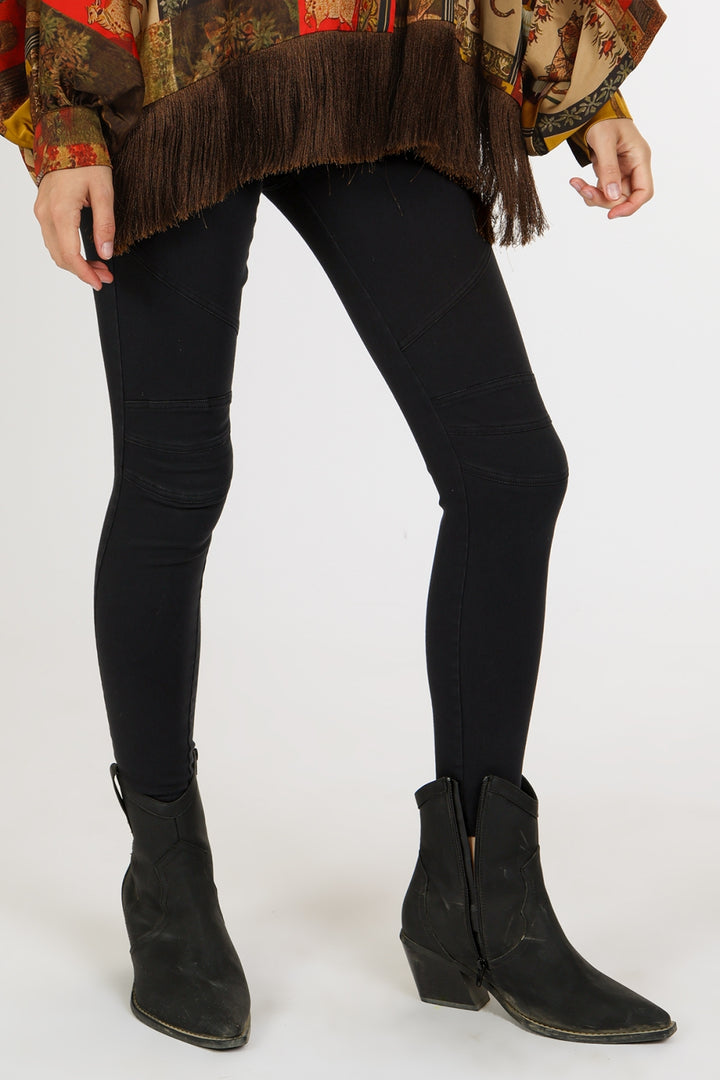 DM7002_BLACK