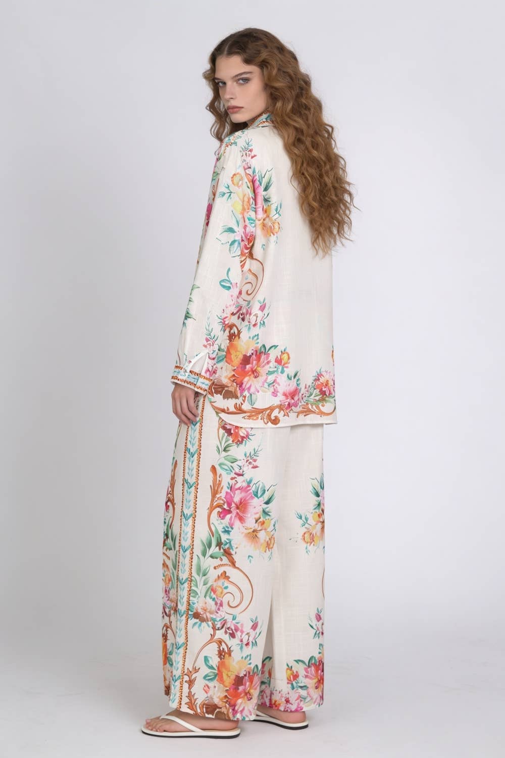 Baroque Floral Relaxed Resort Set