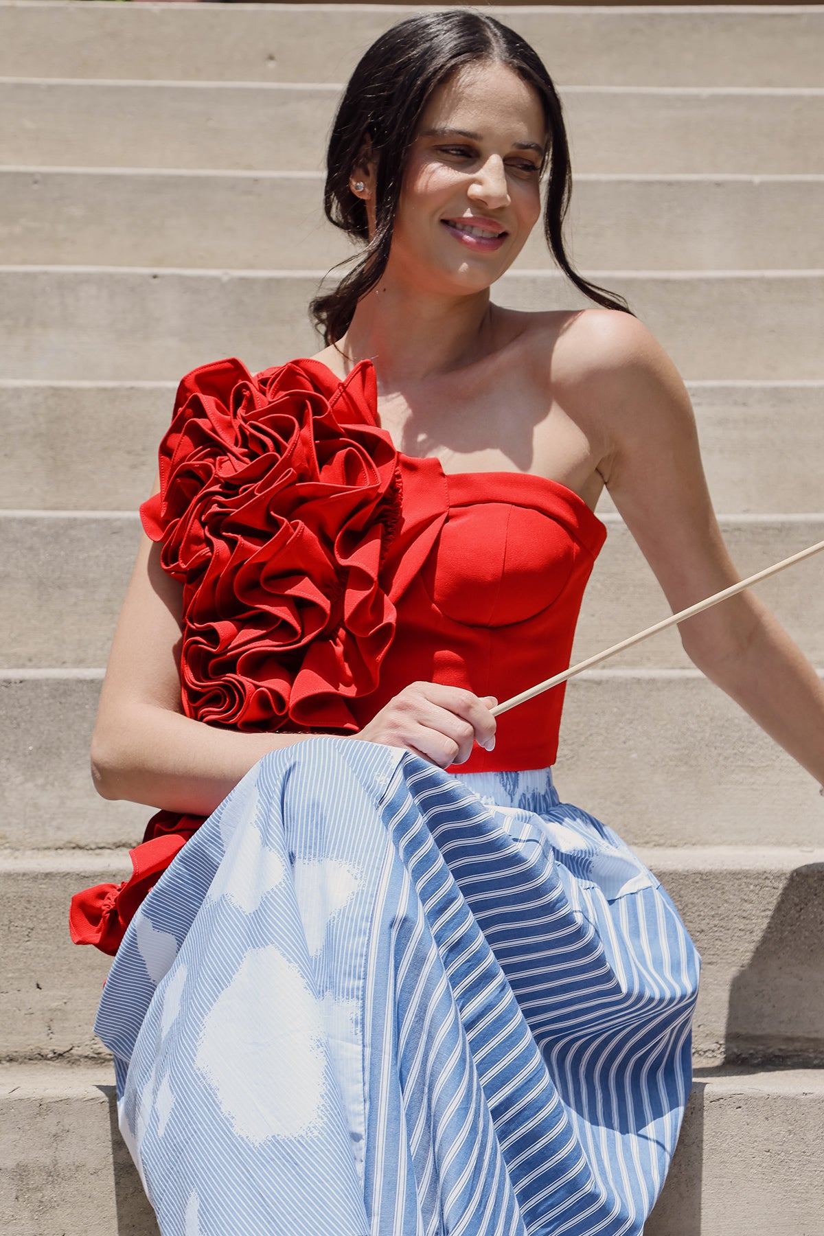 Teresa Volume Ruffled Applique Sweetheart Crop Top
