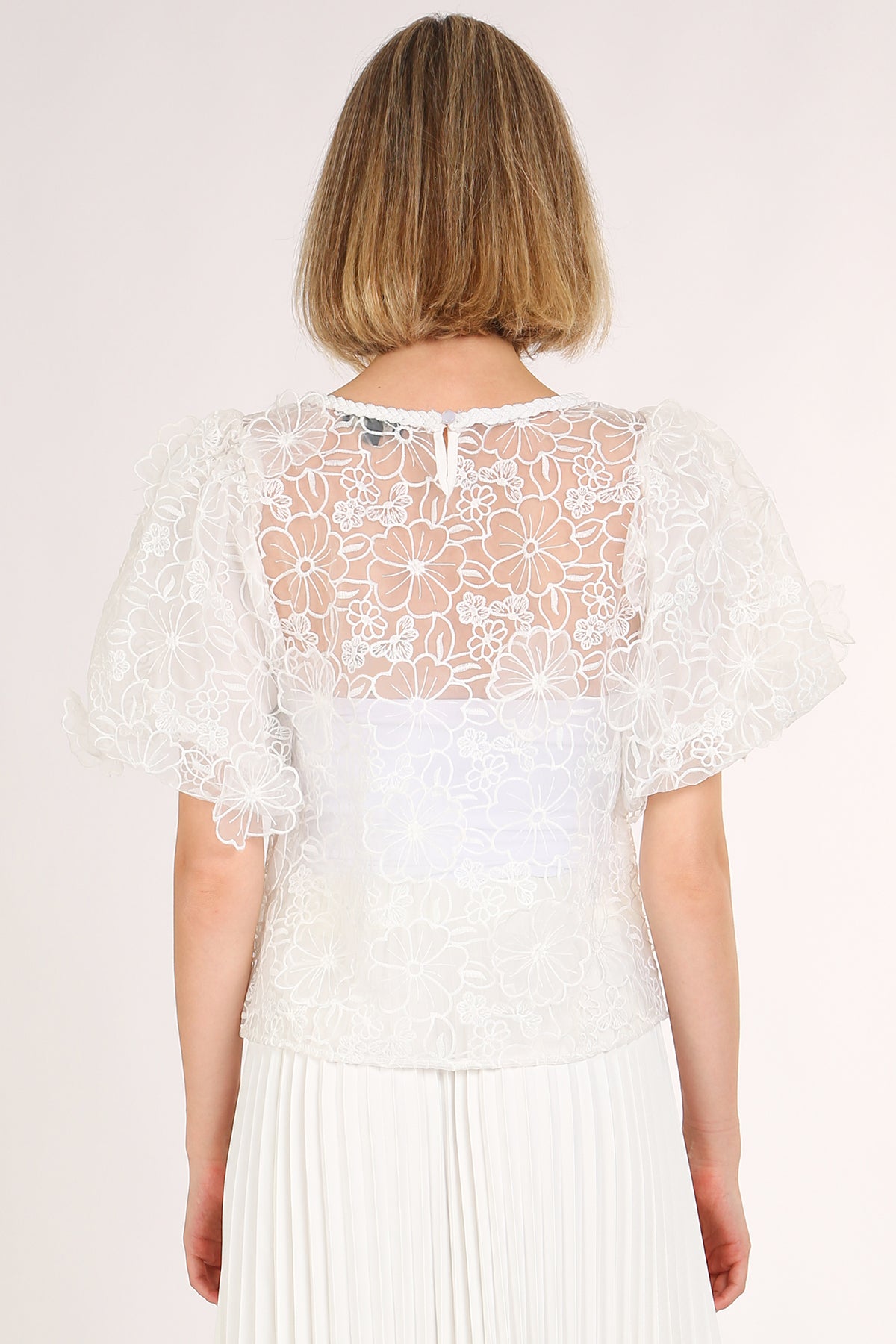 Sierra Organza Floral Lace Puff Sleeve Top