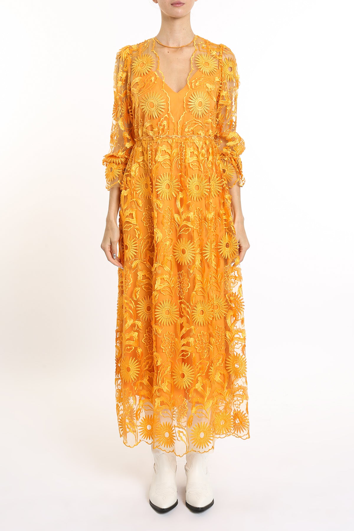Sunny Lace Embroidered Sweetheart Mesh Maxi Dress - Shop Beulah Style