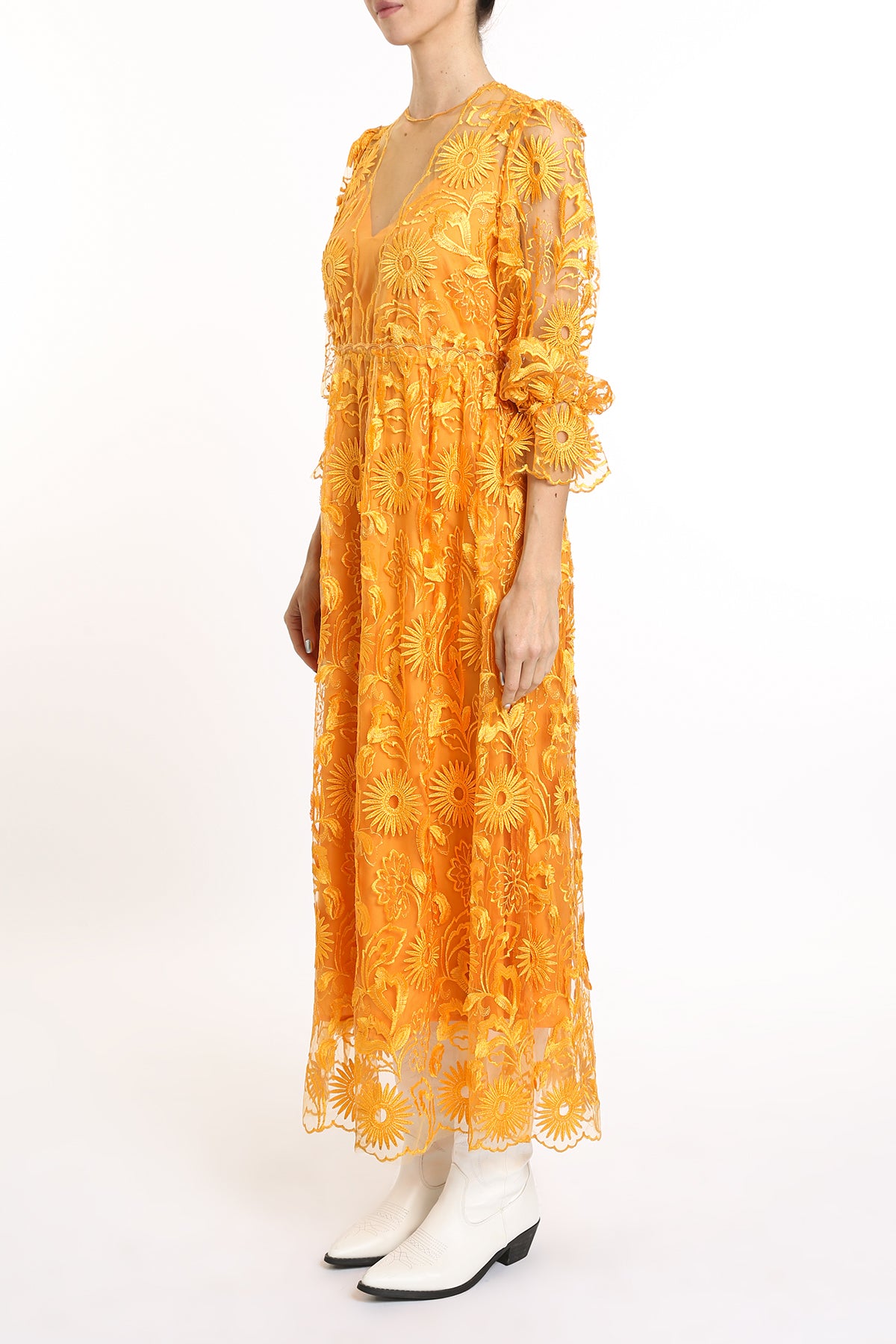 Sunny Lace Embroidered Sweetheart Mesh Maxi Dress - Shop Beulah Style