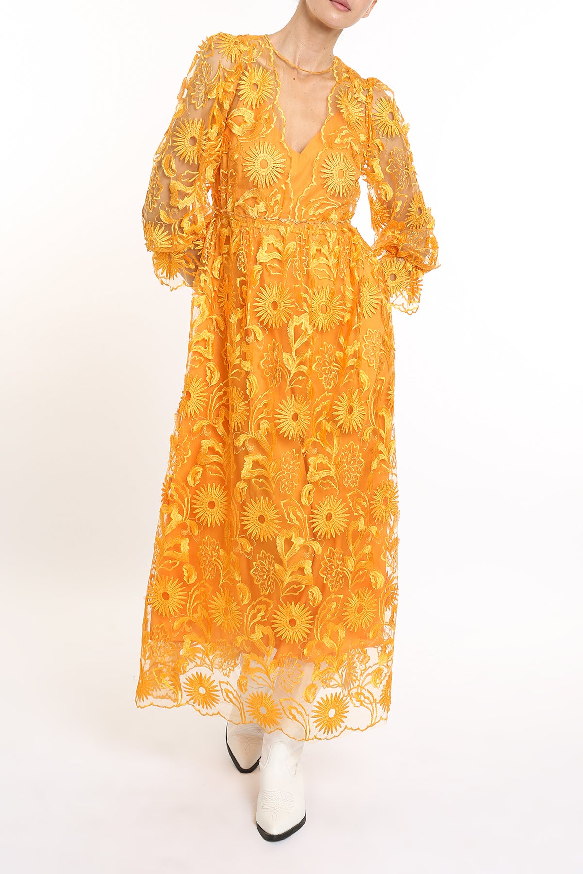 Sunny Lace Embroidered Sweetheart Mesh Maxi Dress - Shop Beulah Style