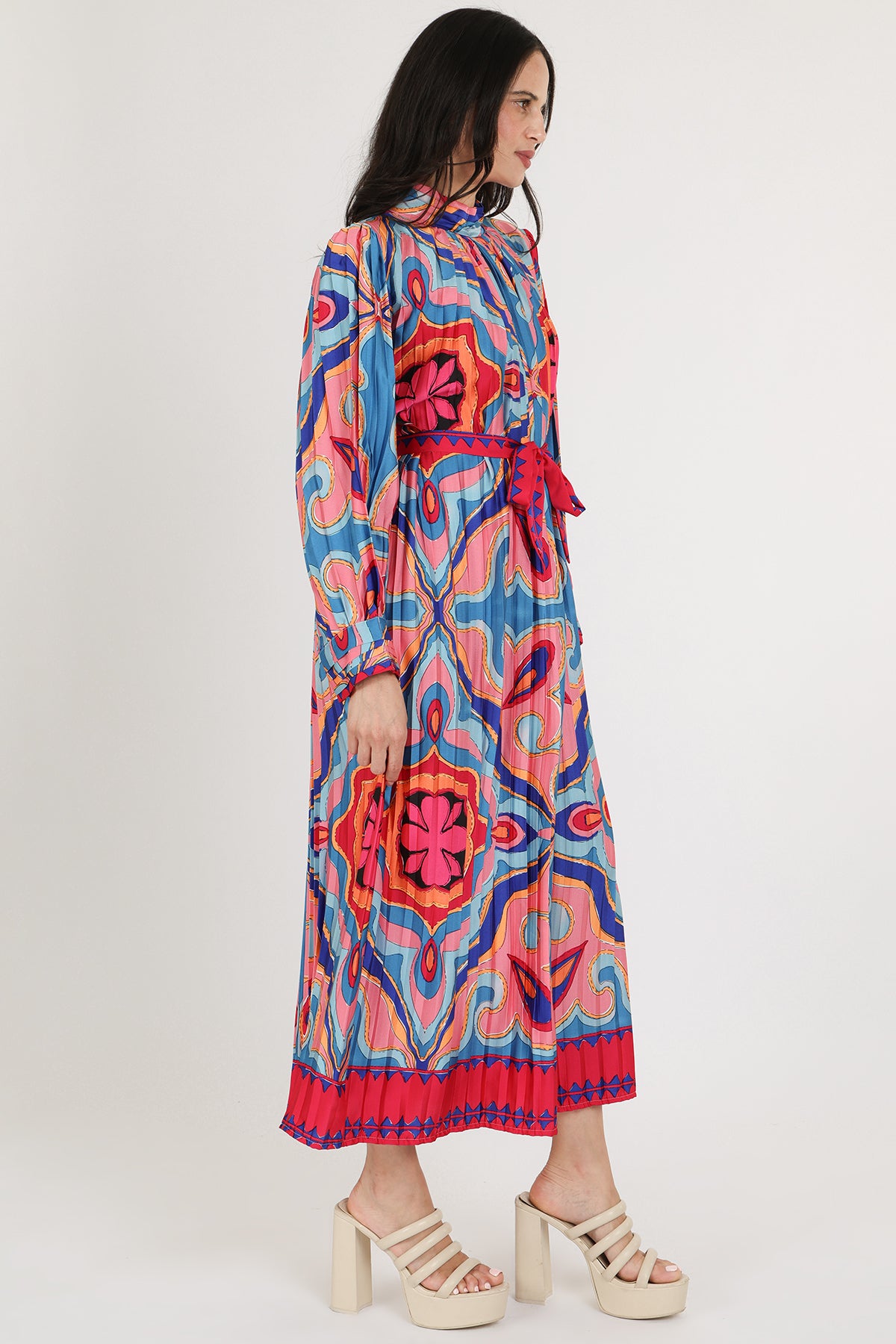 Sami Multicolor Abstract Printed Pleated Maxi Dress - Shop Beulah Style