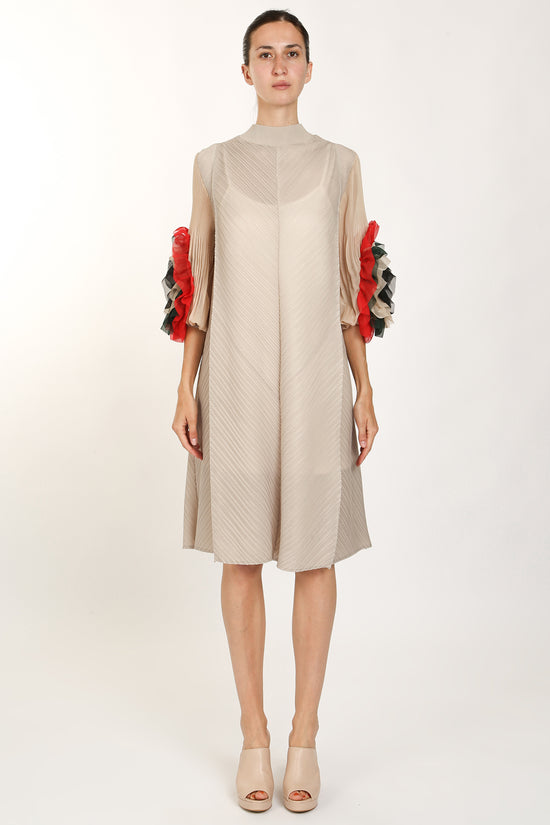 Alias Tricolor Ruffled Applique Detail Pleat Midi Dress - Shop Beulah Style