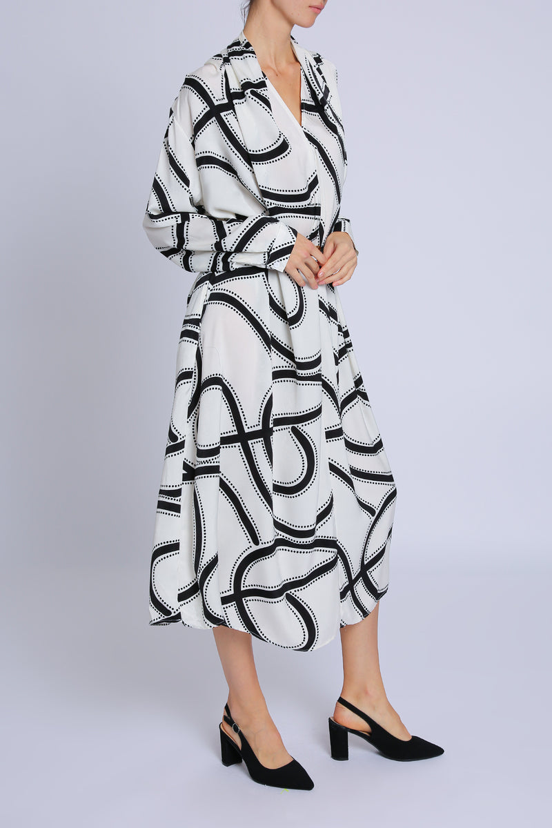 Decker Contrast Geometric Print Belted V-Neck Midi Dress