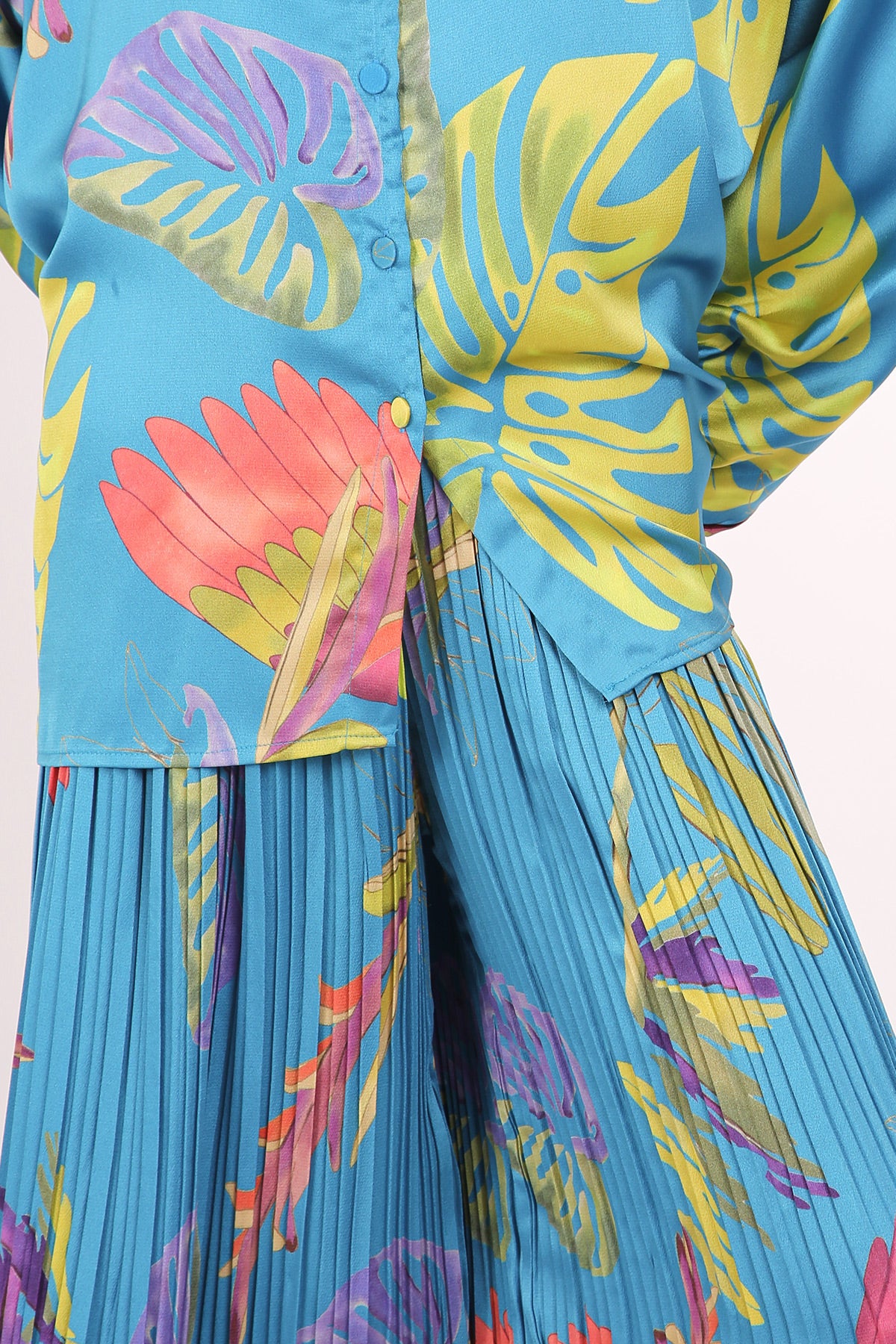 Ambrose Tropical Printed Satin Top & Pants Set - Shop Beulah Style