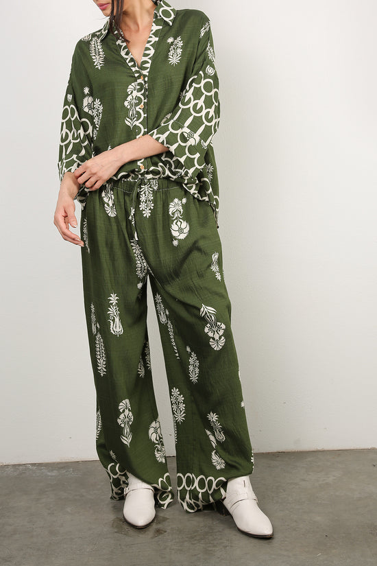 Sie Abstract Floral Print V-Neck Top & Pants Set - Shop Beulah Style