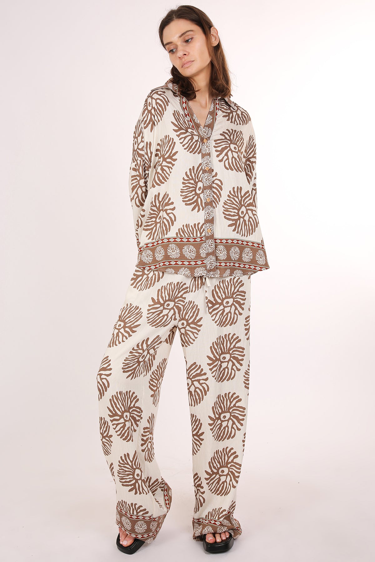 Leander Abstract Printed Linen Top & Pants Set - Shop Beulah Style