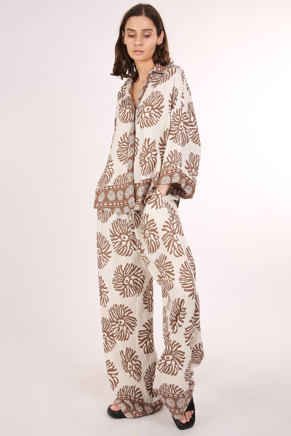 Leander Abstract Printed Linen Top & Pants Set - Shop Beulah Style