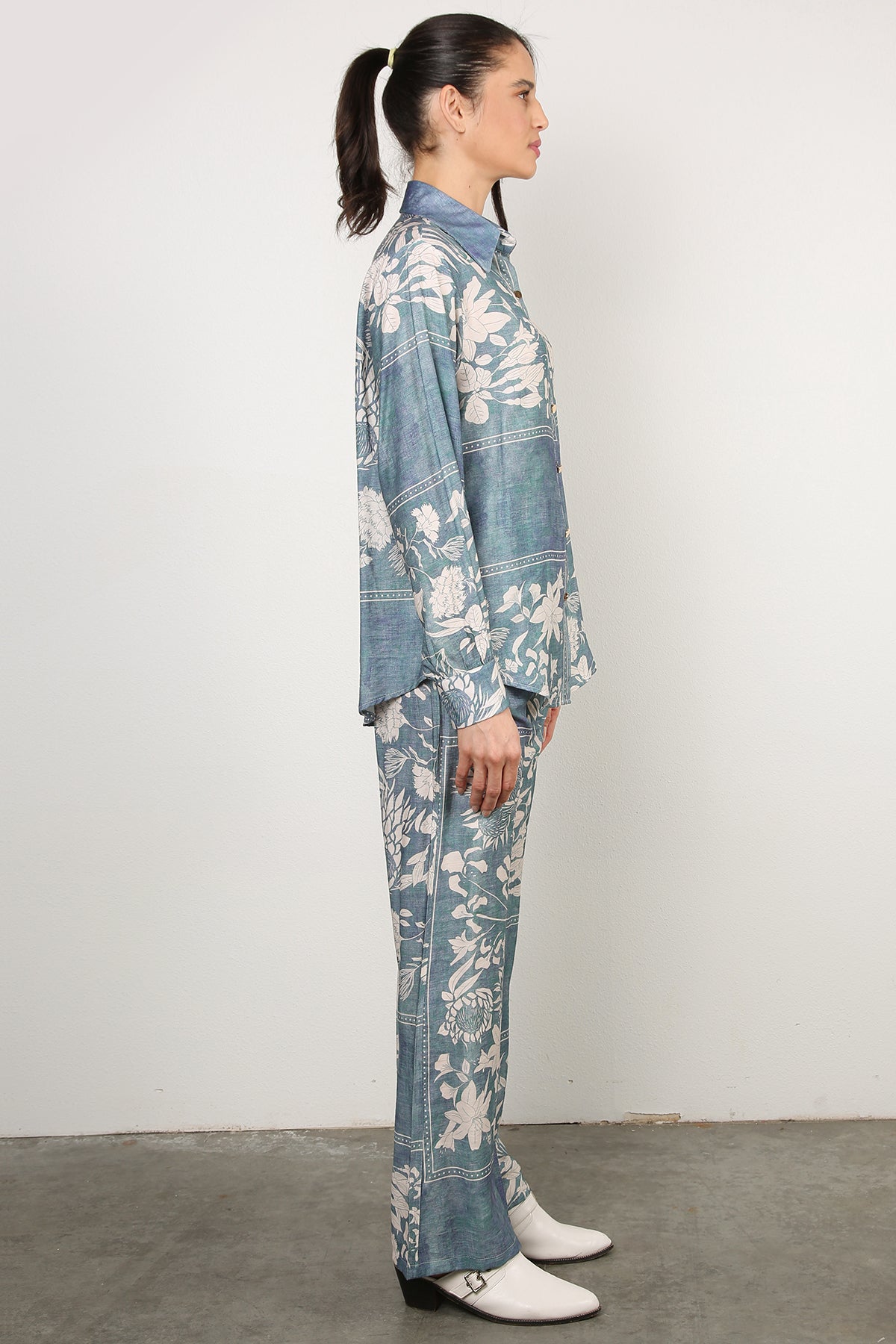 Leon Floral Printed Linen-Style Shirt & Pant Set