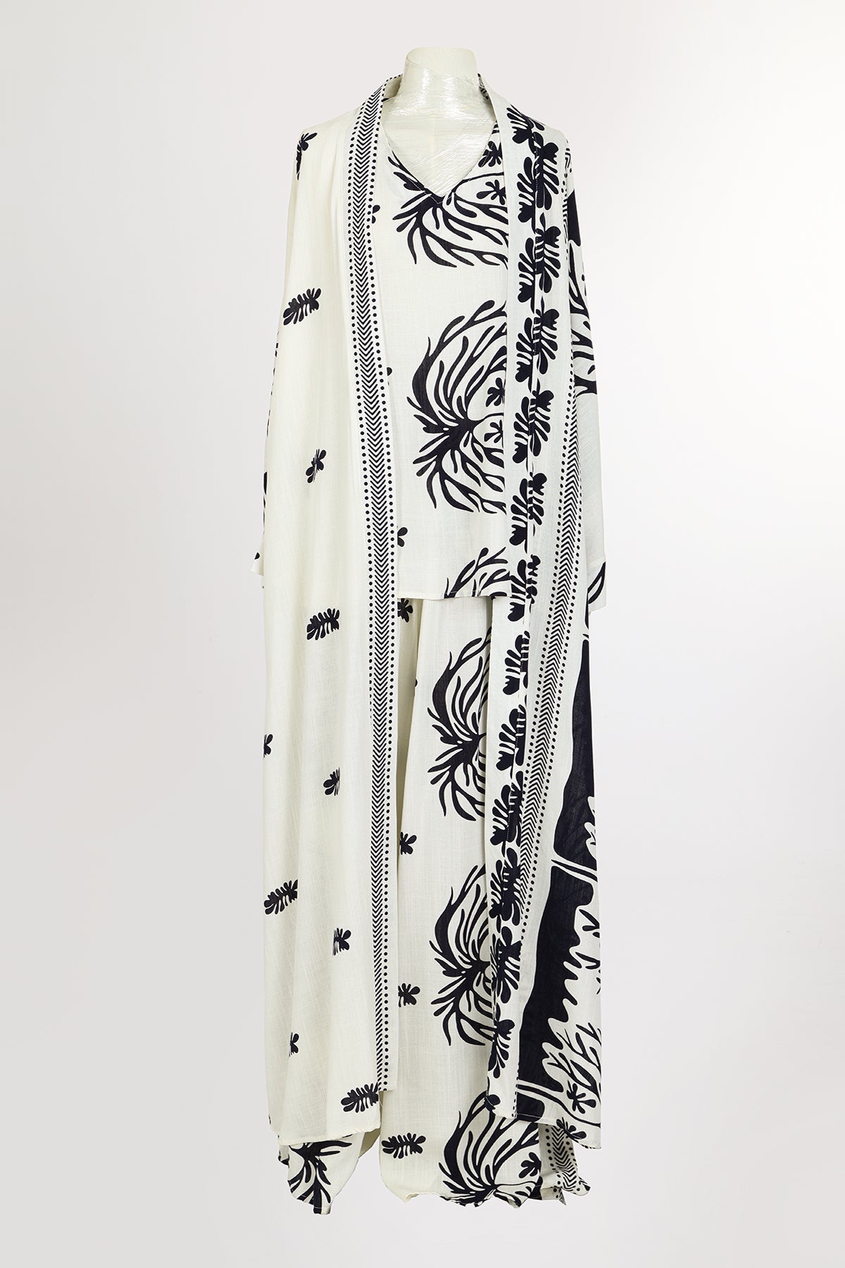 Travis Abstract Foliage Printed Three-Piece Linen Set