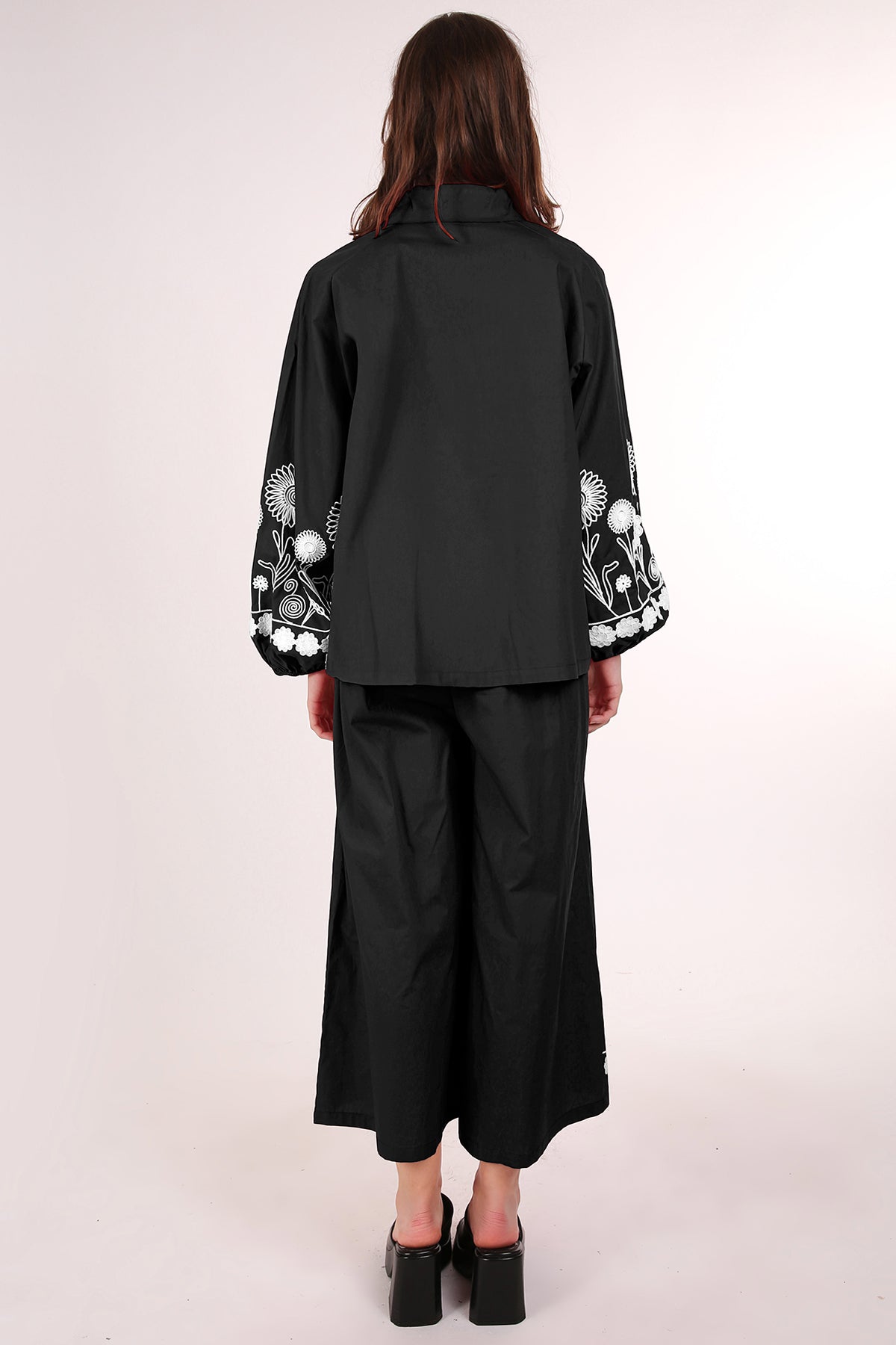 Ellis Floral Embroidered Detail Cotton Top & Pants Set - Shop Beulah Style