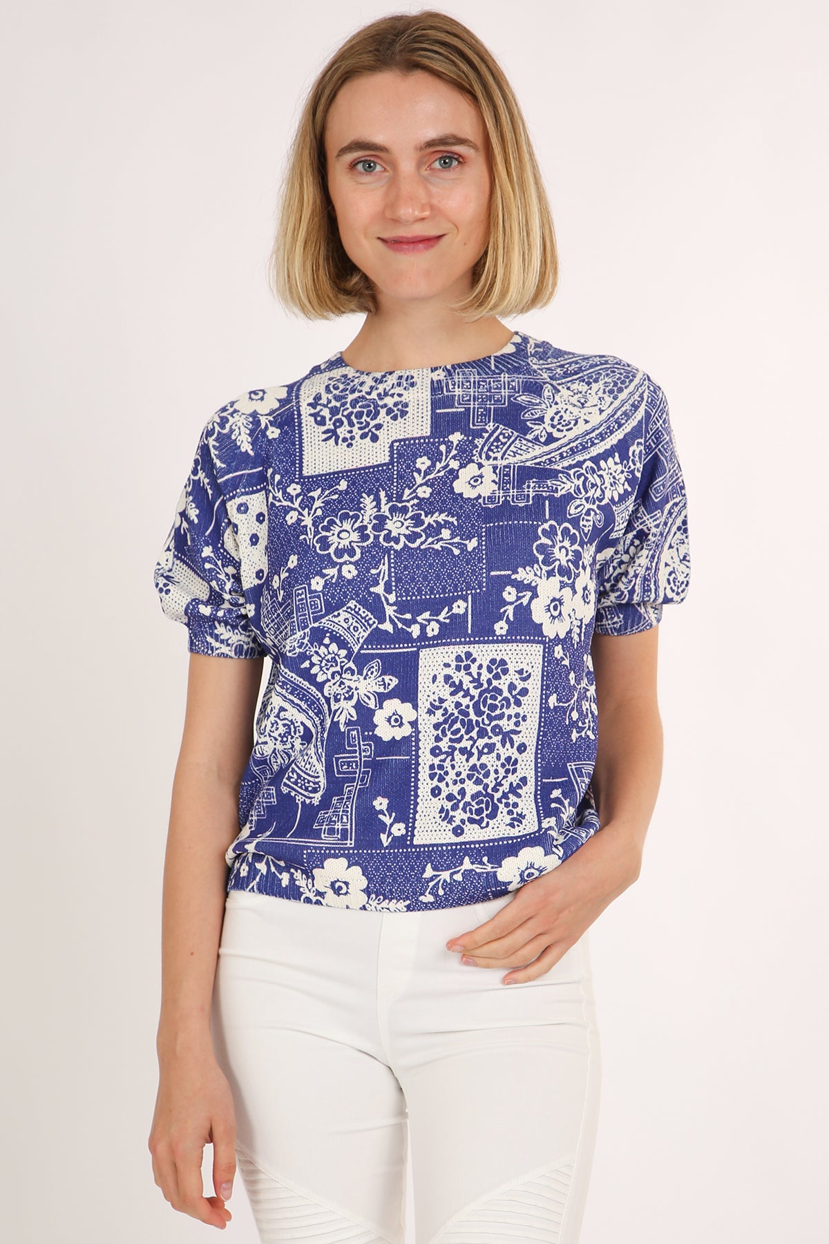 Victoria Contrast Floral Printed Knit Top