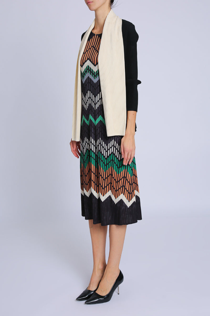 Alexander Chevron Pleats Midi Dress & Contrast Open Jacket