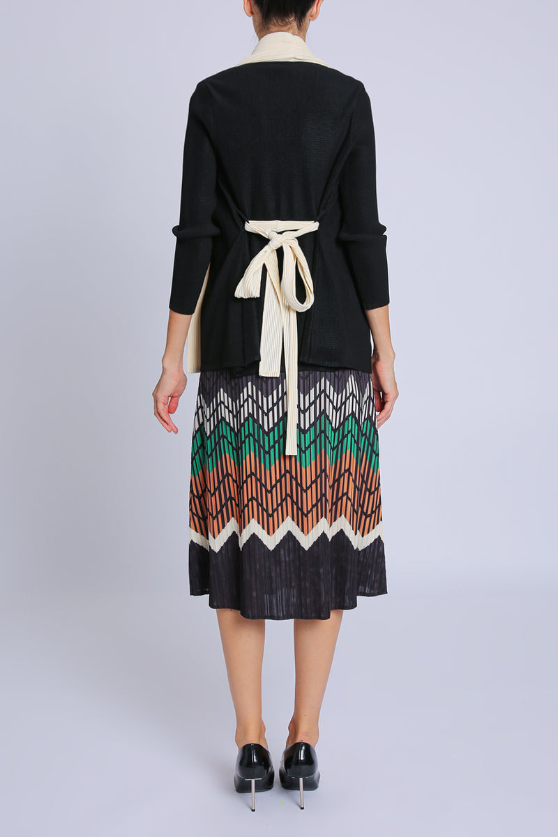 Alexander Chevron Pleats Midi Dress & Contrast Open Jacket