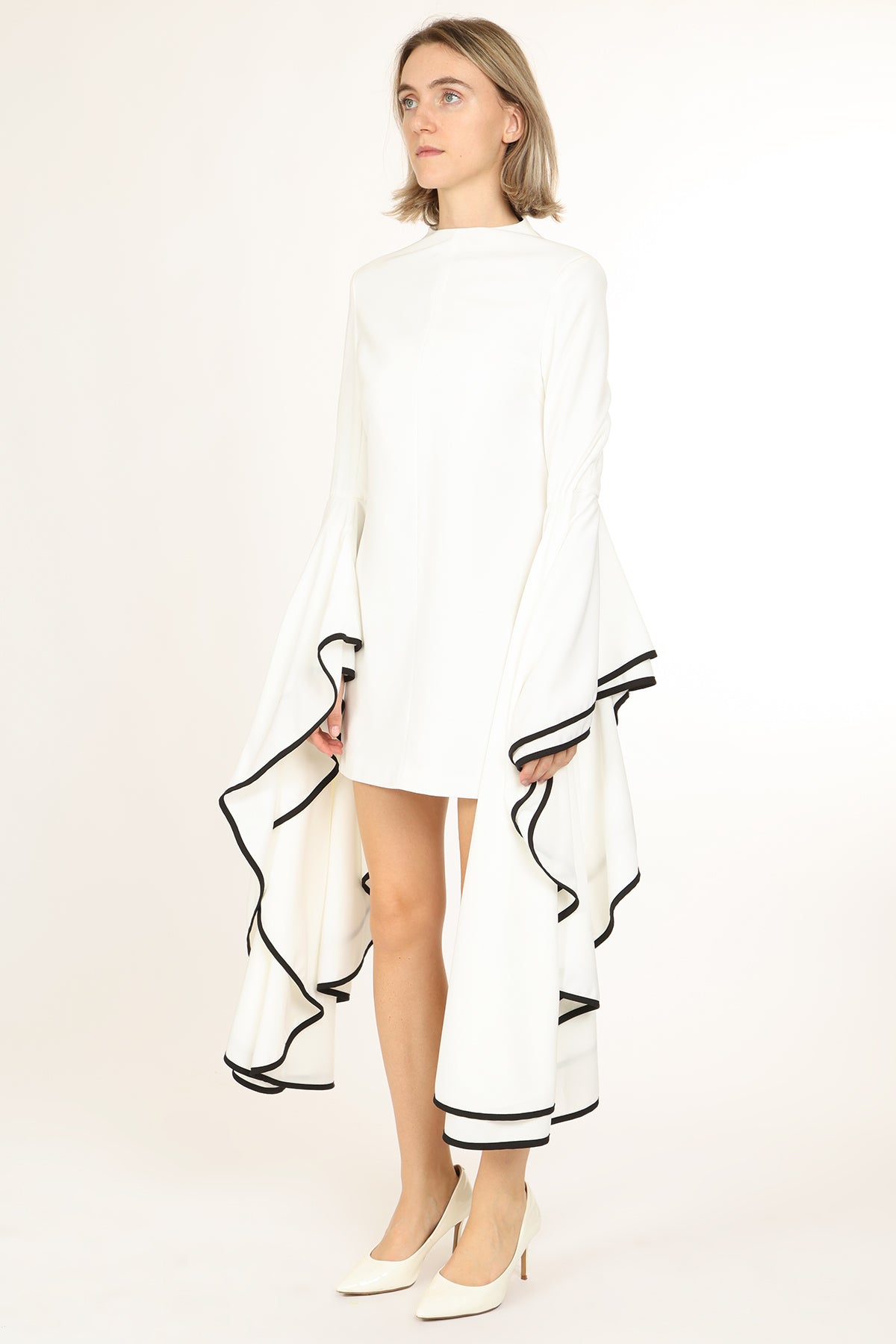 Laura Contrast Trim Ruffled Pleats Flare Sleeve Shift Mini Dress