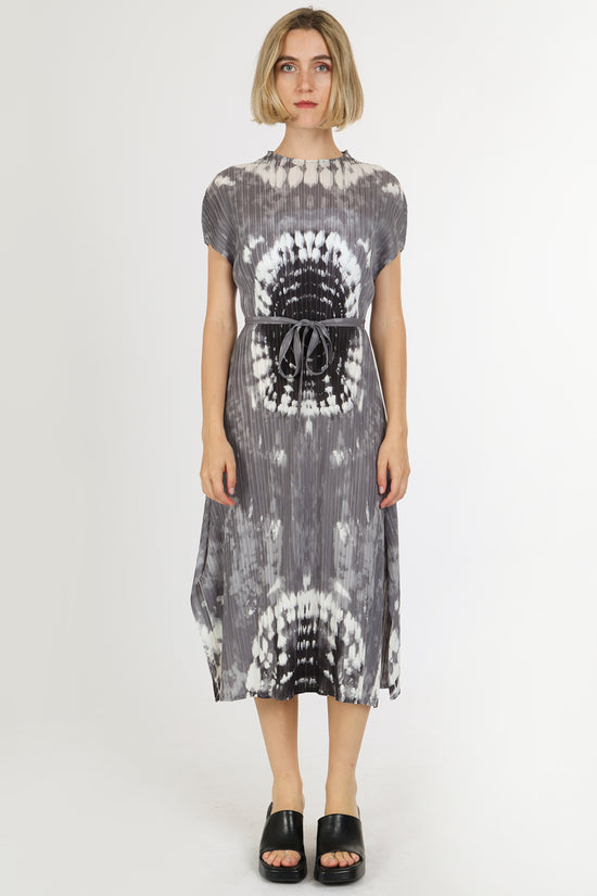 Cassandra Abstract Printed Pleats Belted Midi Dress