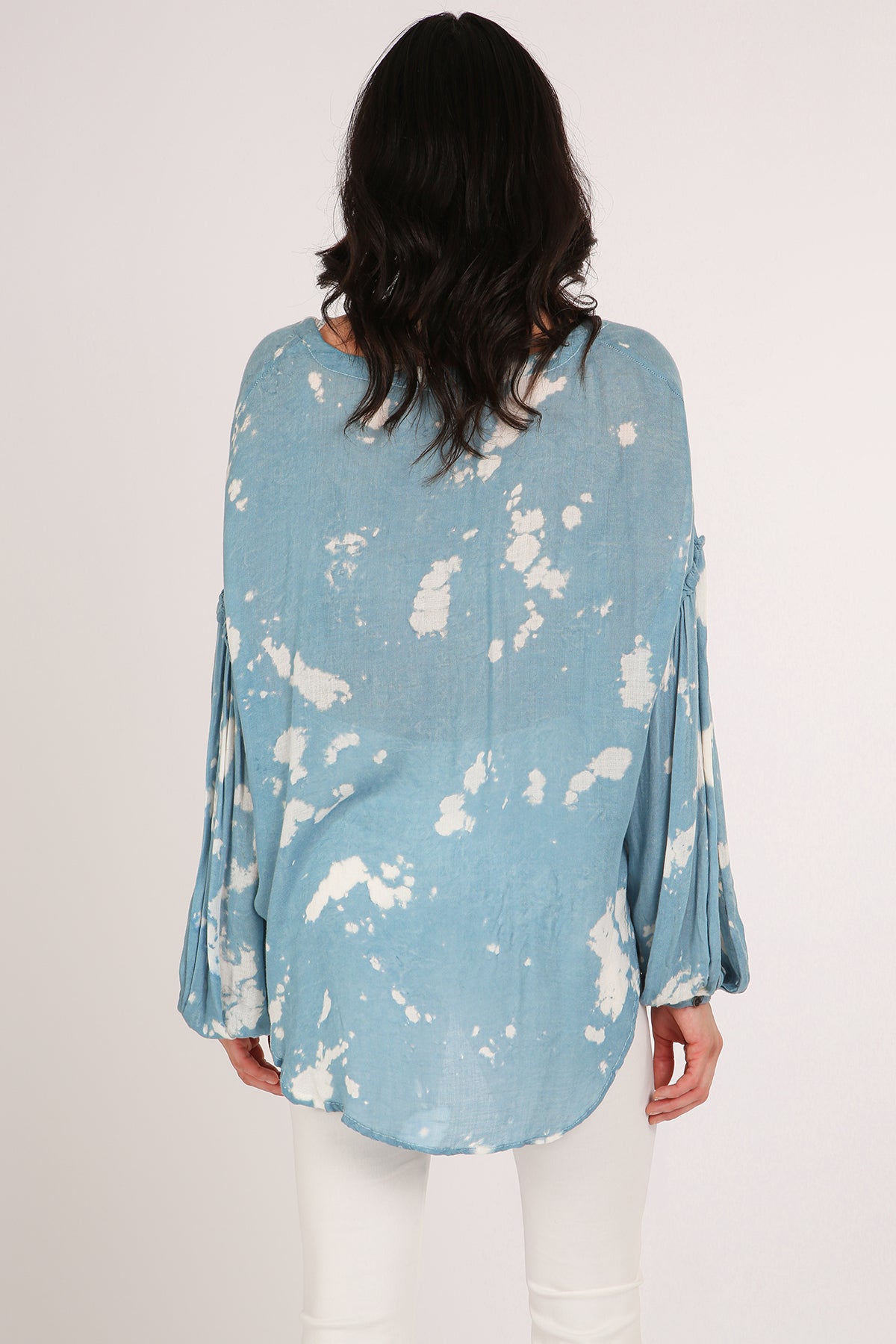 Mark Tie Dye Wash Print Hi-Low Tied Hem V-Neck Tunic - Shop Beulah Style