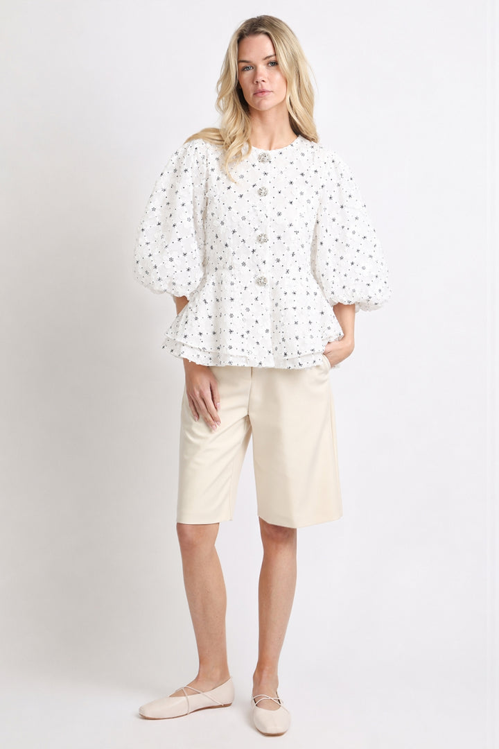 AC2130_WHITE