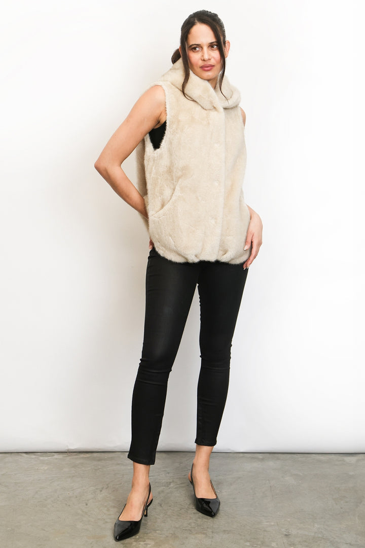 PM4164_IVORY