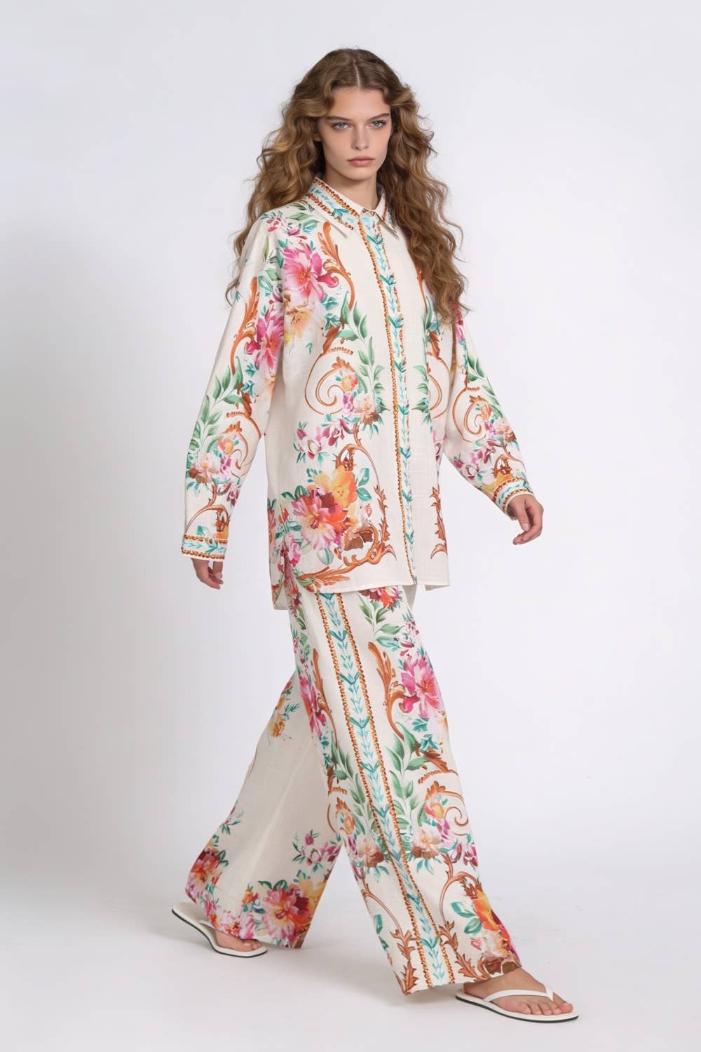 Baroque Floral Relaxed Resort Set